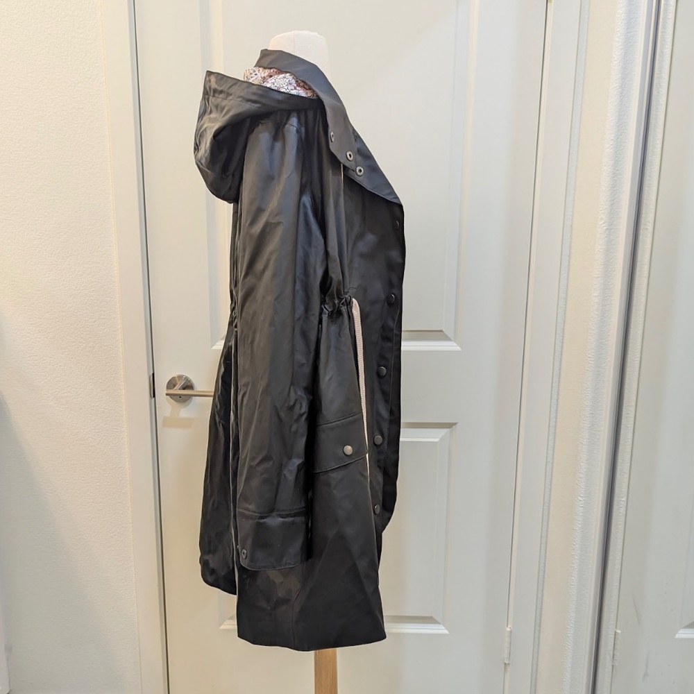 NWOT - ODD MOLLY Black A-Line Raincoat Slicker Jacket Hood - Size 2 / Medium - Picture 8 of 16